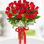 Vazoda 25 Kırmızı Gül